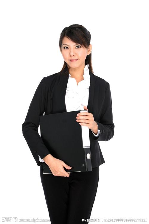 宋闻舟 视觉与舞美负责人